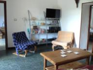 lounge with wifi, satellite freeview, Hi-fi with Ipod/Iphone dock, DVD player and a library.